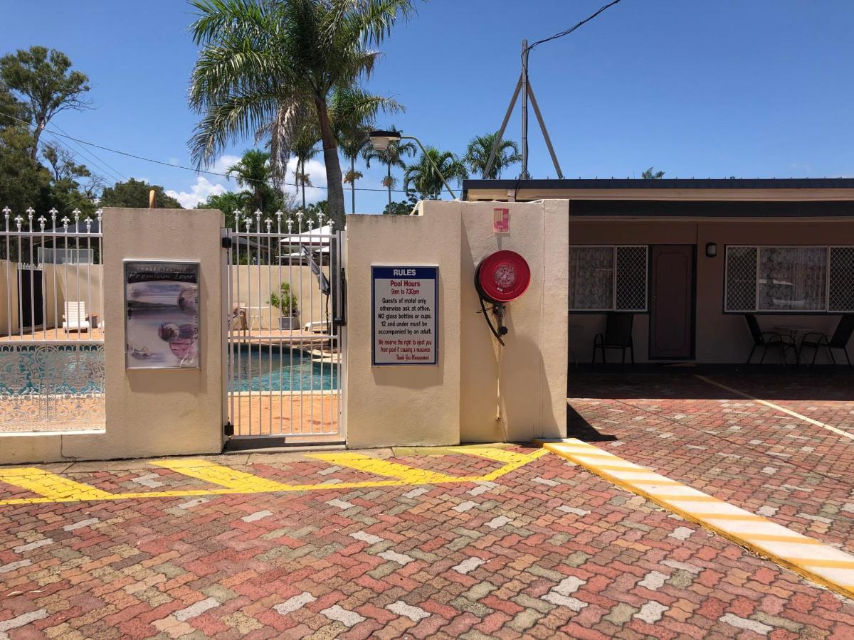 Hervey Bay Motel Экстерьер фото