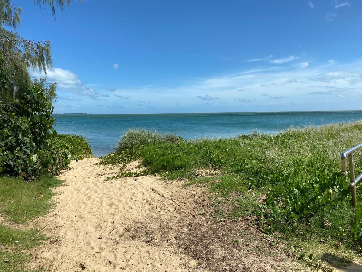 Hervey Bay Motel Экстерьер фото